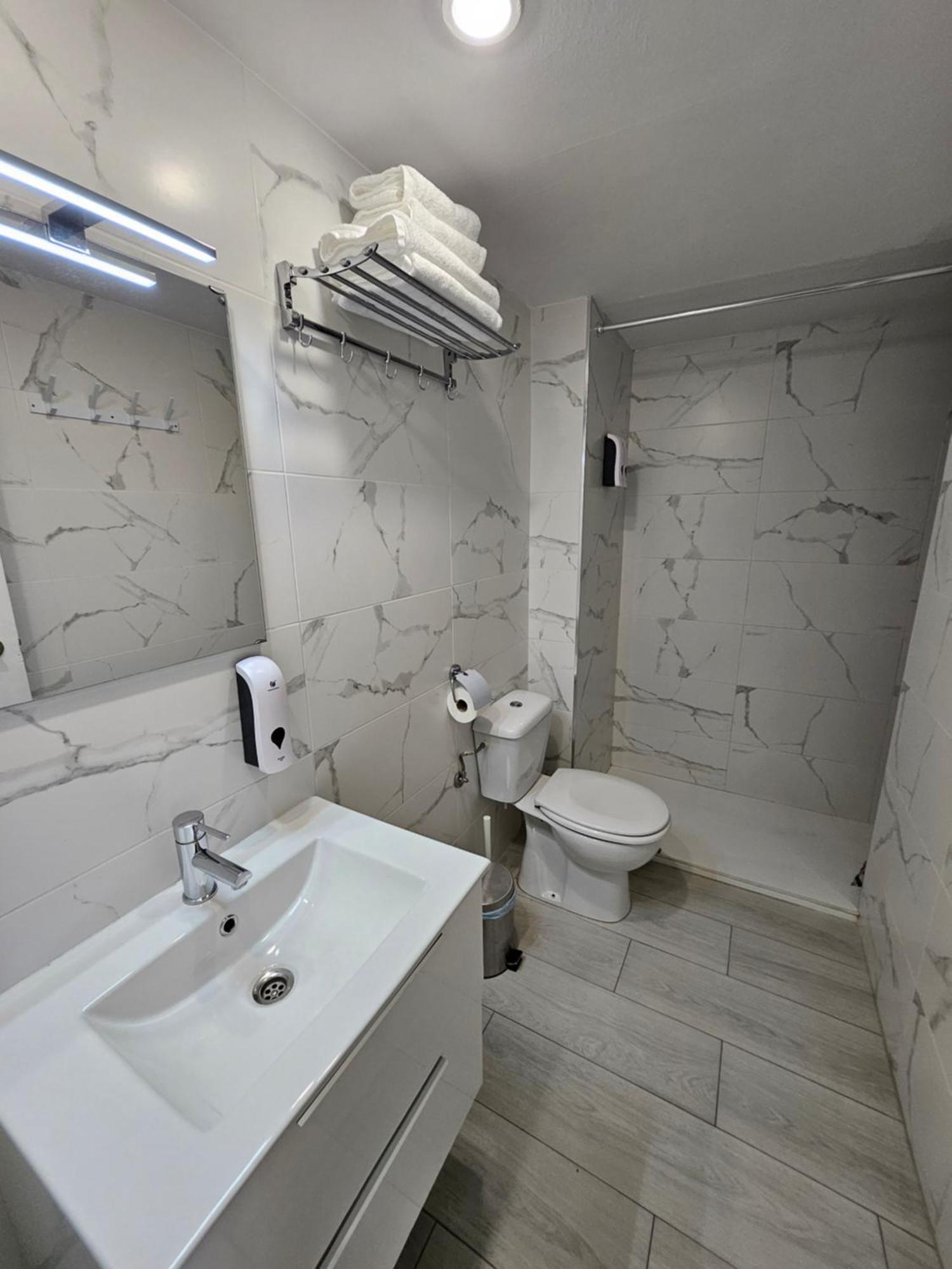 Apartment Carlos V/1В Бенидорм Экстерьер фото